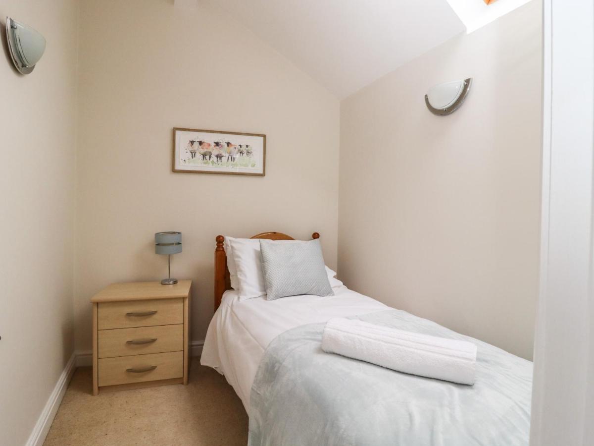 The Coach House Villa Keighley Exterior photo